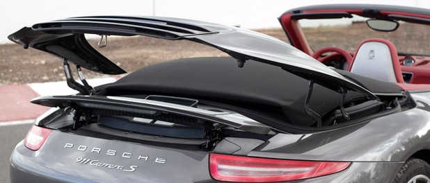 2012 Porsche 911 Cabriolet roof