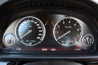 2013 BMW ActiveHybrid 5 gauges