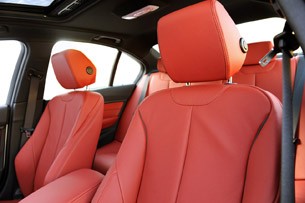 2012 BMW 335i front seats