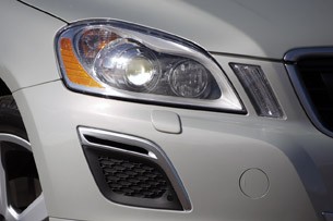 2012 Volvo XC60 R-Design headlight