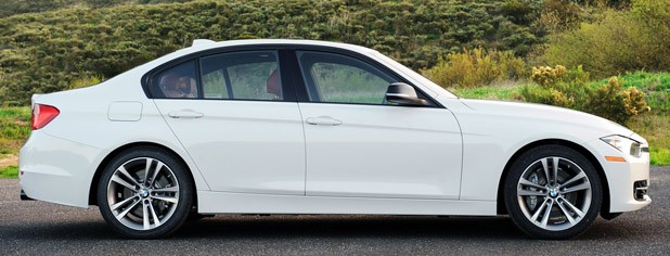 2012 BMW 335i side view