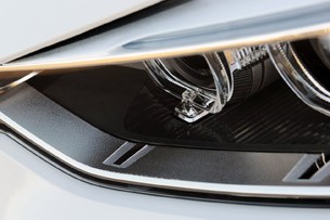 2012 BMW 335i headlight