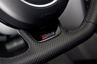 2013 Audi RS5 steering wheel