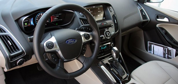 2012 Ford Focus Electric interior