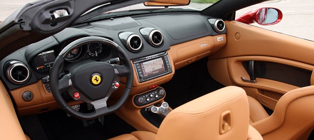 2013 Ferrari California interior