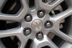 2013 Chevrolet Malibu Eco wheel detail