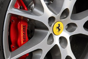 2013 Ferrari California wheel