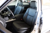 2013 Nissan Altima front seats