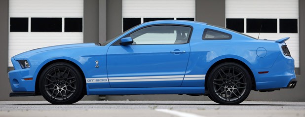 2013 Ford Shelby GT500 side view