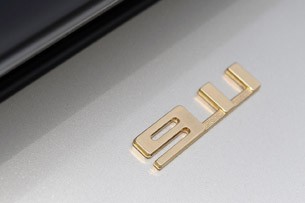 Porsche 911 Restored by Singer badge