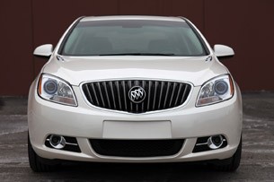 2012 Buick Verano front view