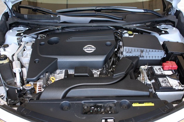 2013 Nissan Altima engine