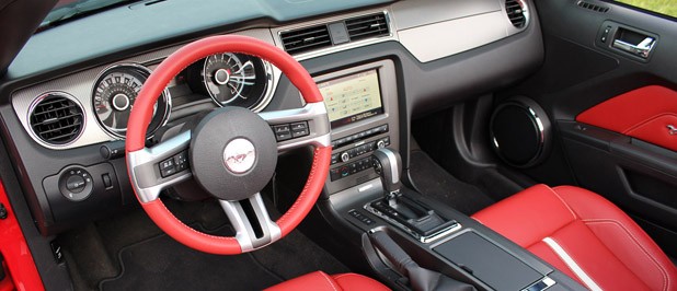 2013 Ford Mustang GT Convertible interior