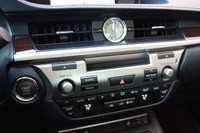 2013 Lexus ES 350 instrument panel