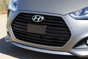 2013 Hyundai Veloster Turbo grille