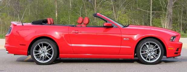 2013 Ford Mustang GT Convertible side view