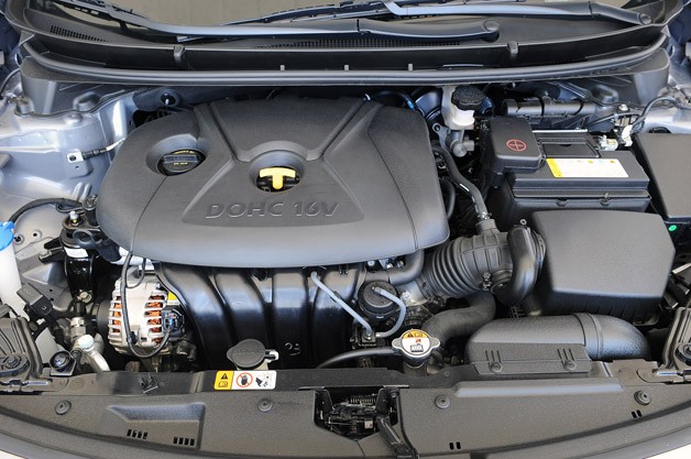 2013 Hyundai Elantra GT engine