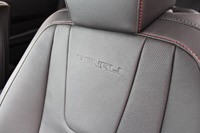 2013 GMC Terrain Denali seat detail