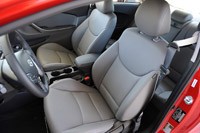 2013 Hyundai Elantra Coupe front seats