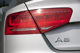2012 Audi A8 Hybrid taillight