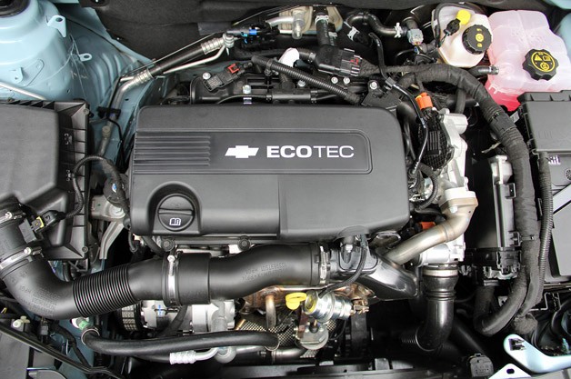 2012 Chevrolet Cruze Wagon engine