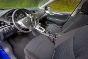 2013 Nissan Sentra - cabin