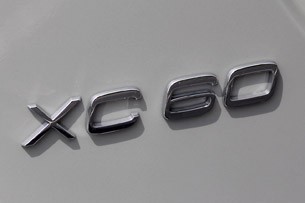 2012 Volvo XC60 R-Design badge
