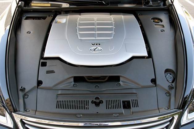 2013 Lexus LS engine