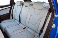 2012 Audi RS4 Avant rear seats