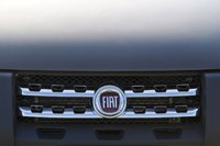 2013 Fiat Strada grille