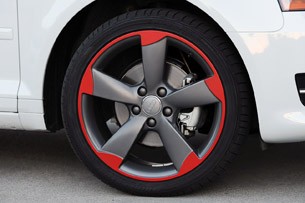 Audi A3 e-tron wheel