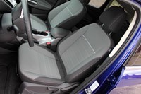2013 Ford Escape front seats
