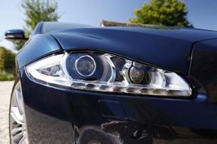 2013 Jaguar XJ V6 headlight