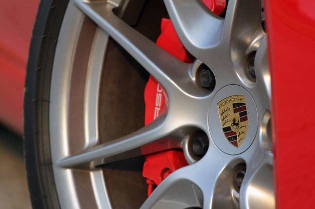 2013 Porsche 911 Carrera S wheel detail