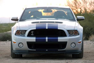 2013 Ford Shelby GT500 front view