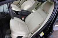 2013 Lincoln MKS EcoBoost front seats