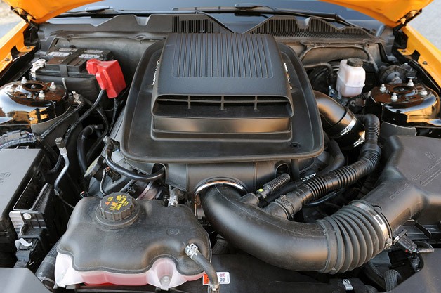 Retrobuilt 1969 Mustang Fastback engine