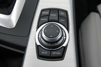 2013 BMW ActiveHybrid 3 infotainment system controls