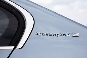 2013 BMW ActiveHybrid 3 badge