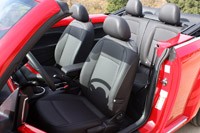 2013 Volkswagen Beetle TDI Convertible front seats