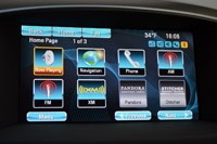 2013 Buick Verano Turbo infotainment system