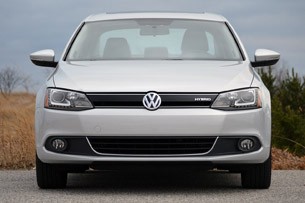 2013 Volkswagen Jetta Hybrid front view