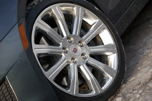 2013 Cadillac ATS 3.6 AWD wheel