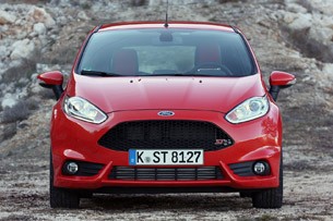 2014 Ford Fiesta ST front view