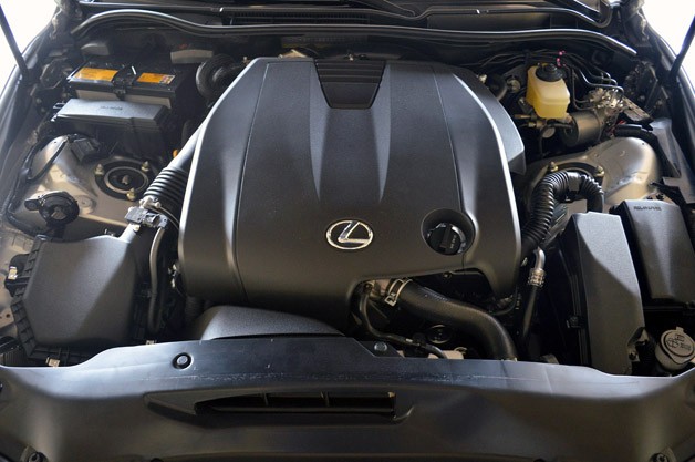 2014 Lexus IS350 F-Sport engine