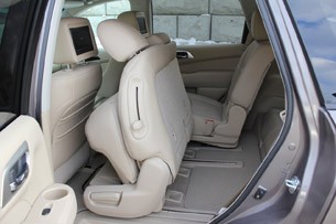 2013 Nissan Pathfinder second row seats folded forward