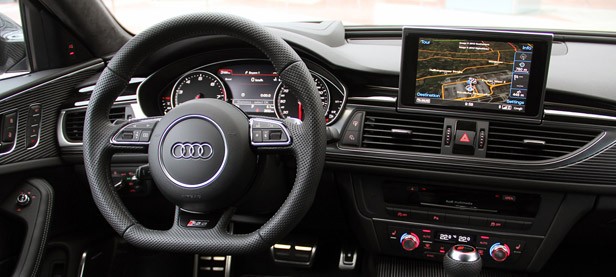2013 Audi RS6 Avant interior