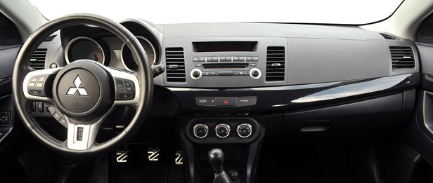 2013 Mitsubishi Lancer Evolution X GSR interior