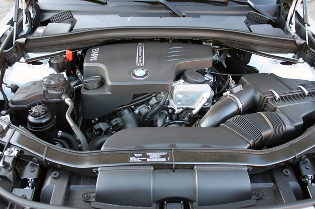 2013 BMW X1 engine