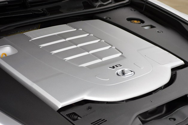 2013 Lexus LS460 F-Sport AWD engine